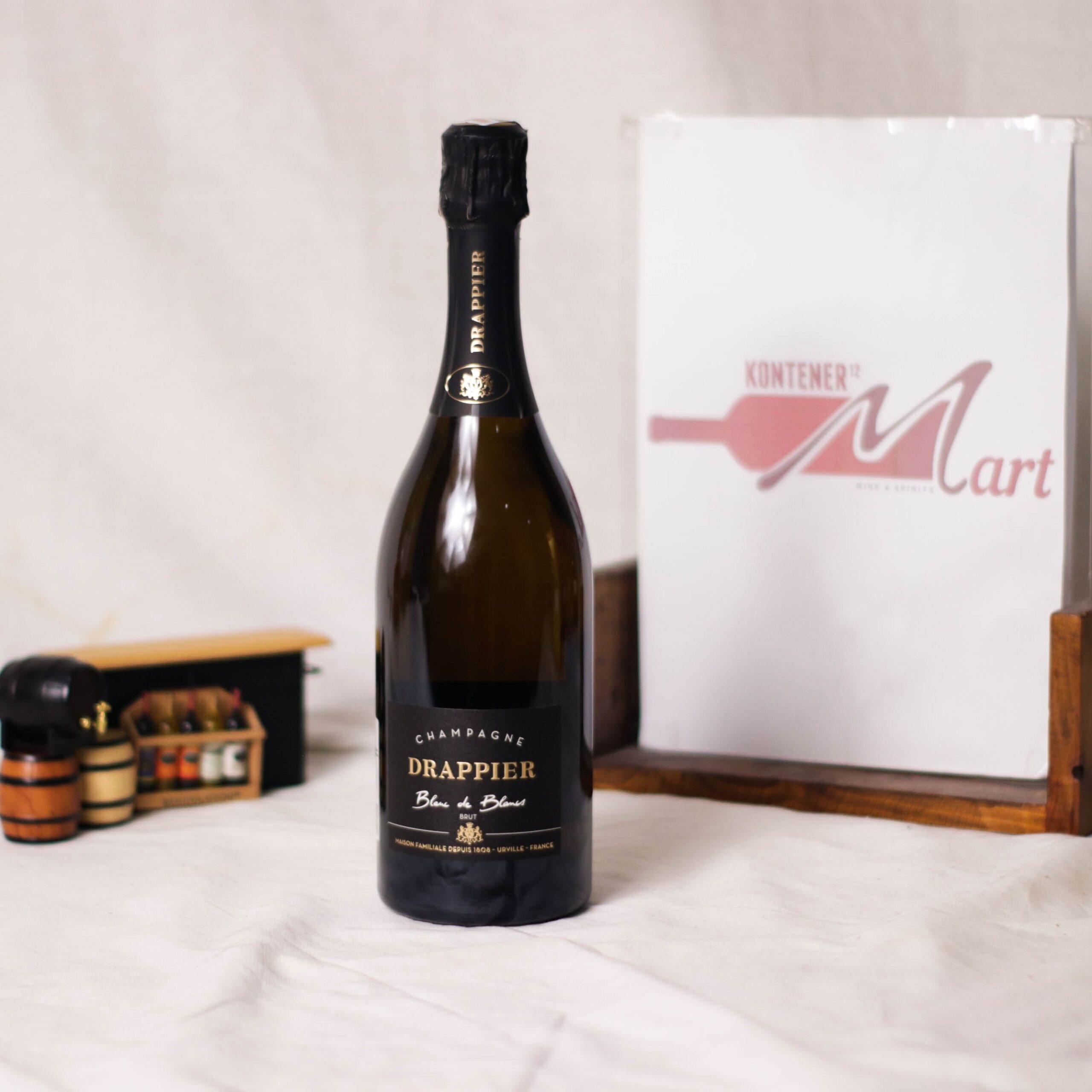 DRAPPIER-BLANC-DE-BLANCS-BOUTEILLE-1-scaled-1.jpg Drappier Blanc de Blancs Brut Bouteille Champagne - Image 1