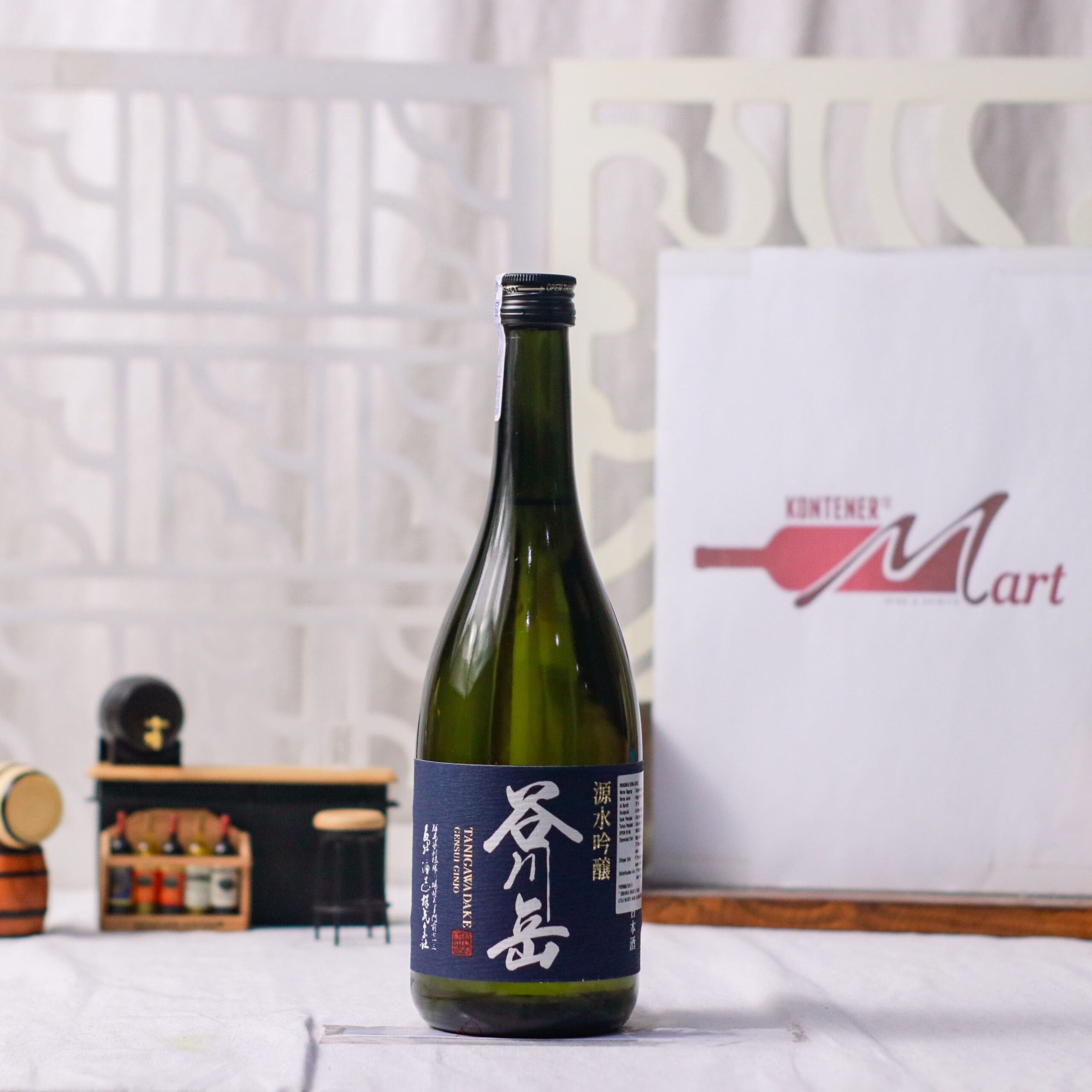 TANIGAWADAKE-GENSUI-GINJO-720ML-scaled-1.jpg Tanigawadake Gensui Ginjo Japanese Sake 720ml - Image 1